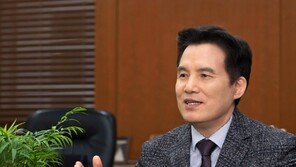 “AI시대가 와도 타인을 배려하는 따뜻한 마음과 사랑은 기계가 따라올 수 없는 영역입니다”