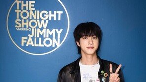 BTS 진, 美 NBC ‘팰런쇼’ 출연…“행복은 제게 중요한 단어”