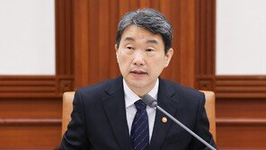 이주호 “2025학년 의대 증원 조정 가능성 0%”