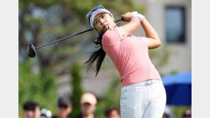 KLPGA 대상-상금왕-최저타수상 윤이나 “도전, LPGA”