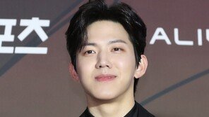 데이식스 도운, 악성 댓글·루머 법적 대응…JYP “선처 없어”