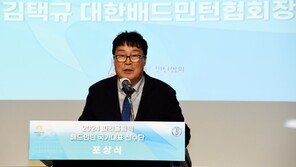 문체부 해임 요구에도…김택규 배드민턴협회장, 연임 도전