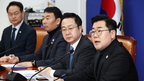 박찬대 “헌재 9인 체제로 尹탄핵심판해야…권성동 주장 터무니없어”