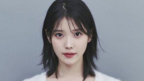 아이유, 연말 맞아 소외계층에 5억 기부