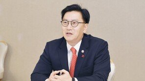 정부 “예산 더해 공공기관 투자·정책금융도 내수회복 집중”