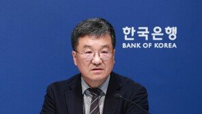 한은 “고환율, 12월 물가 0.1%p 높여…더 높아질 가능성도”