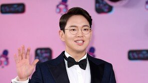 장성규, 제주항공 참사 합동분향소 조문…1000만 원 기부도
