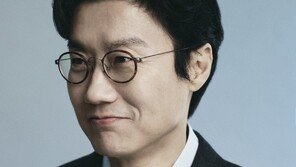 황동혁 “디카프리오 출연·1조5천억 수익설은…”