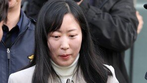 ‘친부 살해 무기수’ 김신혜, 24년만에 무죄