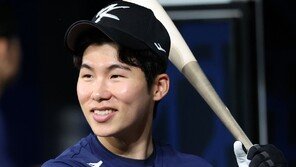 김혜성 경쟁자 또 떠나나…MLB닷컴 “로하스·테일러 트레이드 후보”