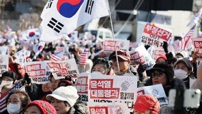 여야 지지율 격차 축소에…민주당 내부 “여론조사 대책단 꾸려야” 목소리