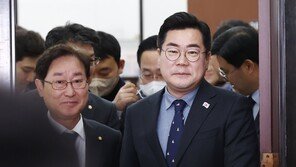 박찬대 “검찰, 김성훈 구속영장 반려…내란 은폐 의심 살 행동 말라”