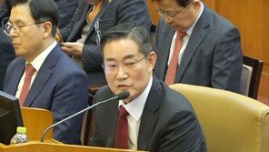 신원식-日안보국장 화상 상견례 “북핵-인권문제 계속 협력”