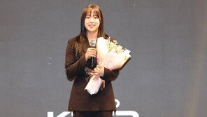 ‘삐약이’ 신유빈, 2년 연속 한국 탁구 MVP 수상