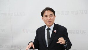 김진태 강원지사 “‘레고랜드 조성 추진’ 중도개발공사 통합이 합리적“