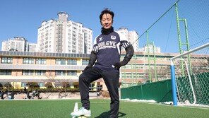 “어릴 땐 차범근이 된 듯 축구…지금은 공 차는 자체로 행복”[양종구의 100세 시대 건강법]