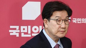 거칠어지는 與野…“인생 자체가 사기” “범죄집단 지키는 당”