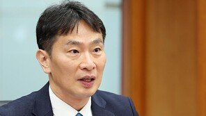 이복현 “삼부토건 관계자 100억대 차익, 부인 어려워”