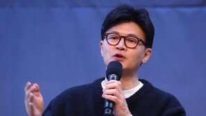 한동훈 “이재명, 대통령 되면 비상계엄보다 위험한 일상계엄 온다”