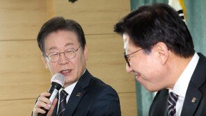 부산 찾은 이재명 “북극항로 시급”…박형준 “지역현안 외면 실망”