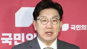 與 “내년 의대정원, 증원前 원상복귀… 정부 적극 검토를”