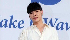 아이돌에서 R&amp;B 실력파 가수가 되기까지…故 휘성의 삶