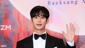 김수현, ‘넉오프’ 촬영 중…“입장 변화 無”