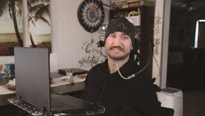 머스크 ‘뇌 임플란트’ 쾌거…전신마비 환자가 체스 게임