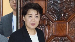 “안 나왔다” “안 불렀다”…‘윤희숙 불참’ 진실공방에 혁신안 ‘빈손’