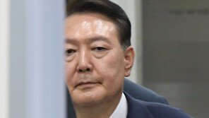 尹, 24일 내란 재판 불출석 의견서 제출…“건강상 이유”