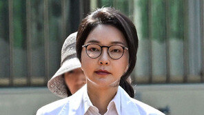 특검, 오늘 김건희 소환… 포토라인 선다