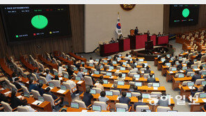 ‘정청래의 與’ 입법 폭풍, 계속 몰아친다