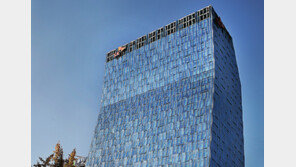 유심 해킹 사태 여파에…SKT 영업익 전년比 37% 급감