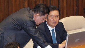 정청래 “이춘석 제명”…새 법사위원장 추미애 내정