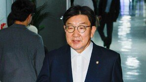 통일교 前본부장 수첩에 ‘권성동’ ‘큰거 1장 Support’ 적혀있어