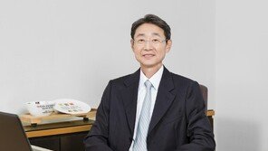 친족회사 신고 안해 규제 회피…농심 신동원 회장 檢 고발