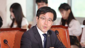 통상본부장 “자동차 25%→15% 관세 인하…美와 협의로 최대한 앞당길 것”