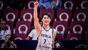 이현중-여준석 깨어난 한국, 카타르 97-83로 잡고 아시아컵 ‘죽음의 조’ 탈출 청신호