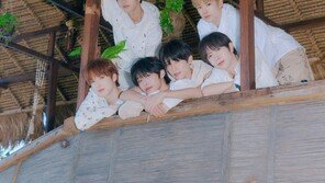 NCT 위시, 서머 송 ‘서프’로 여름 장악…12일 선공개