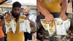 끓는 기름에 봉지째 ‘쑥’…인도 노점상 튀김에 ‘기겁’