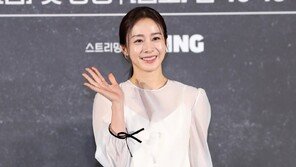 할리우드 간 김태희 “한국여성 보여주고 싶었다”