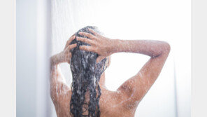 샤워는 아침에? 저녁에?…전문가가 알려준 최적의 타이밍