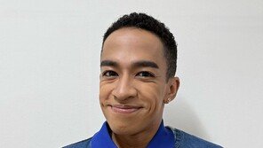 보이그룹 멤버, 日 신주쿠 한복판서 하반신 노출…“공연음란 혐의”