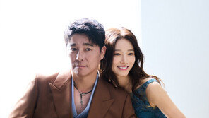 “곧 10주년” 임창정, 키 176㎝ 아내와 부부 화보…여배우 같은 자태
