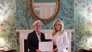 강경화 주미대사, 공식 취임…美 국무부에 신임장 전달