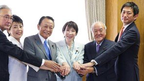 아베처럼 ‘강한 일본’ 외친 다카이치, 첫 여성 日총리 된다