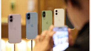 아이폰 가을 출시 전략 바뀔까…아이폰18 순차 출시 가능성