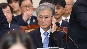 조희대 침묵에도 90분 집중포화…법사위 국감 ‘與 일방통행’