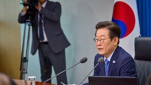 李대통령, 첫 국감에 “잘 소명하되 낮은 자세로 임해 달라”