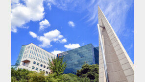 서강대학교 ‘폭발물 설치’ 협박메일…경찰 수색 중